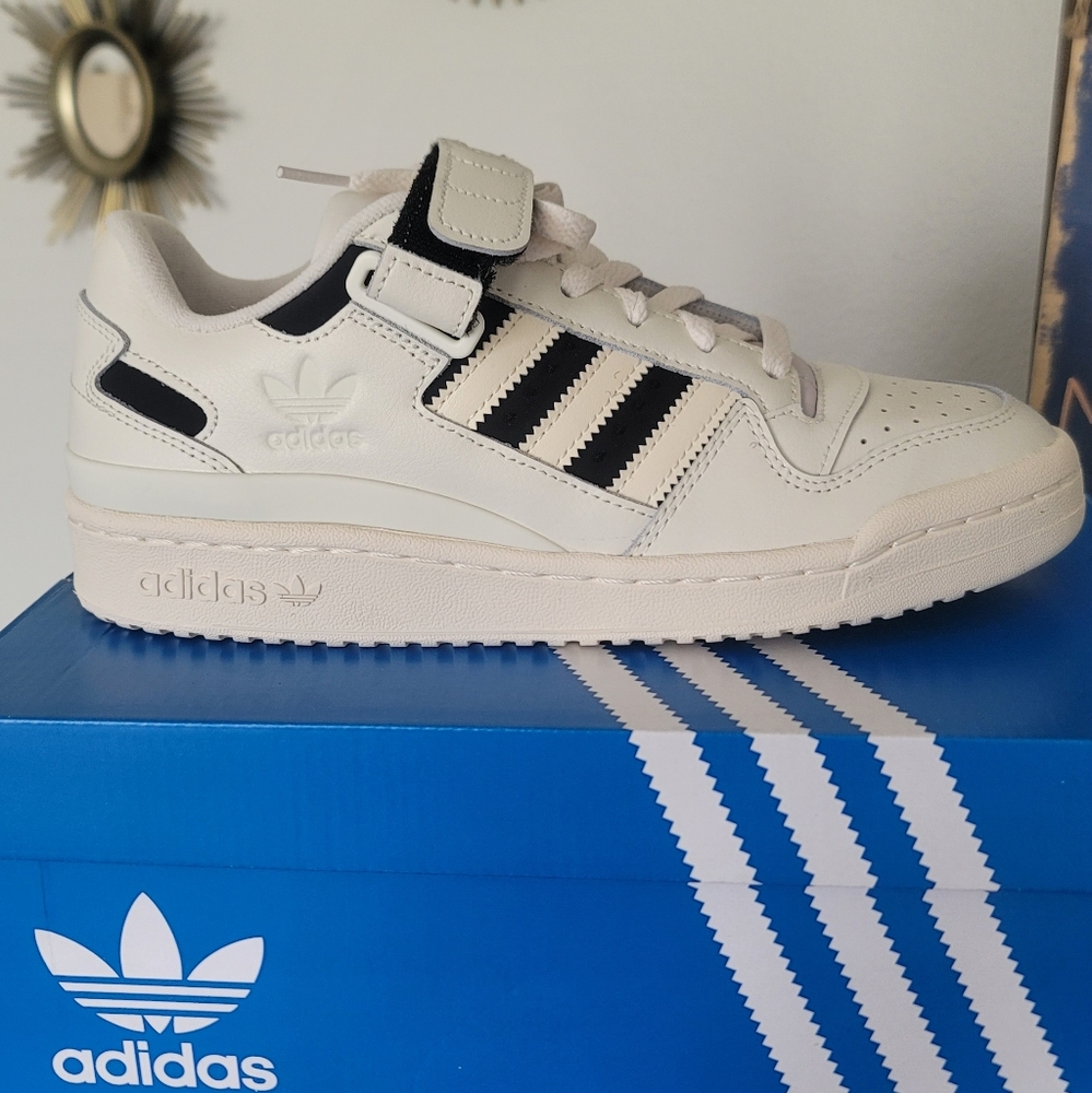Adidas Forum low Off White sz 8